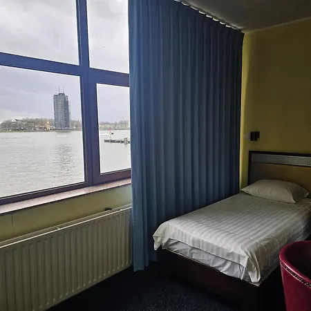 New Ocean Paradise Hotel Rotterdam